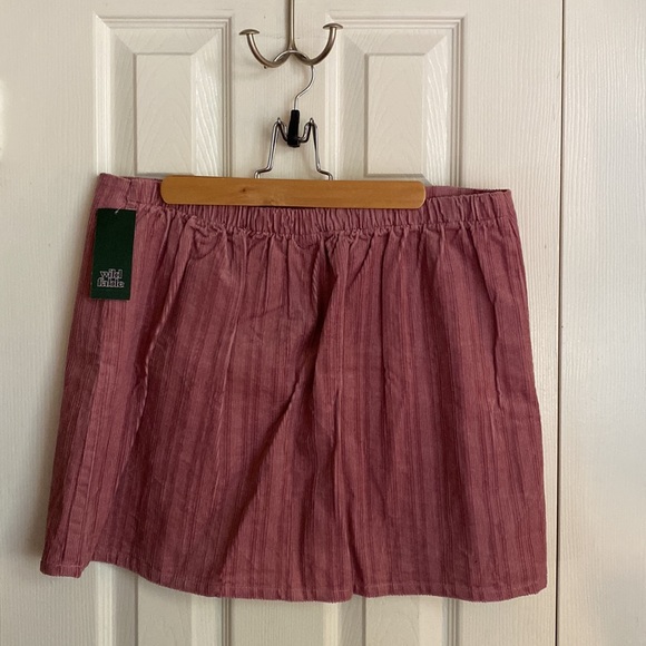 NWT WILD FABLE CORDUROY MINI SKIRT SIZE XL - Picture 2 of 5